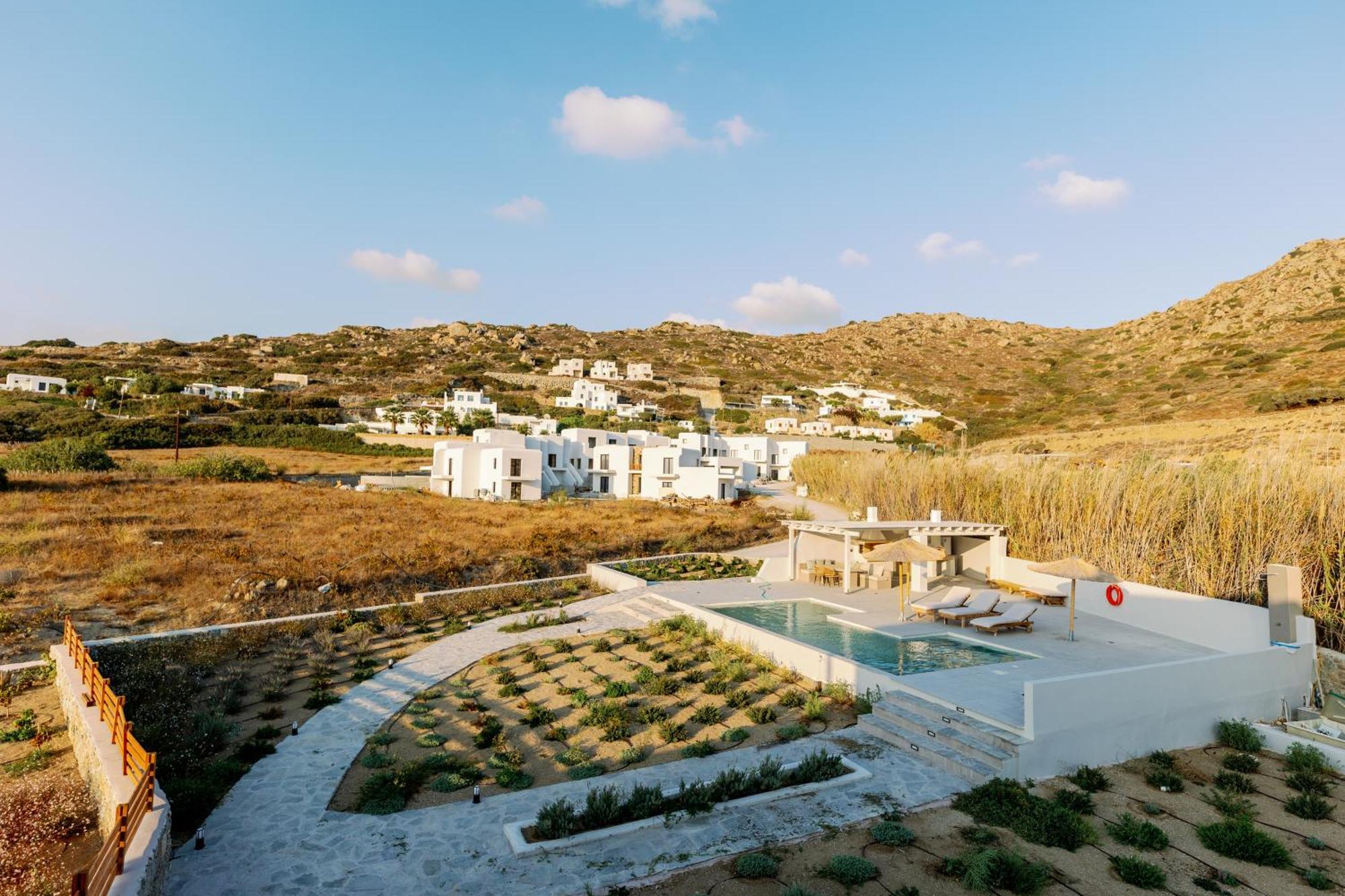 מיקרי ויגלה Villa Finest -Seaside Villa With Private Swimming Pool- מראה חיצוני תמונה