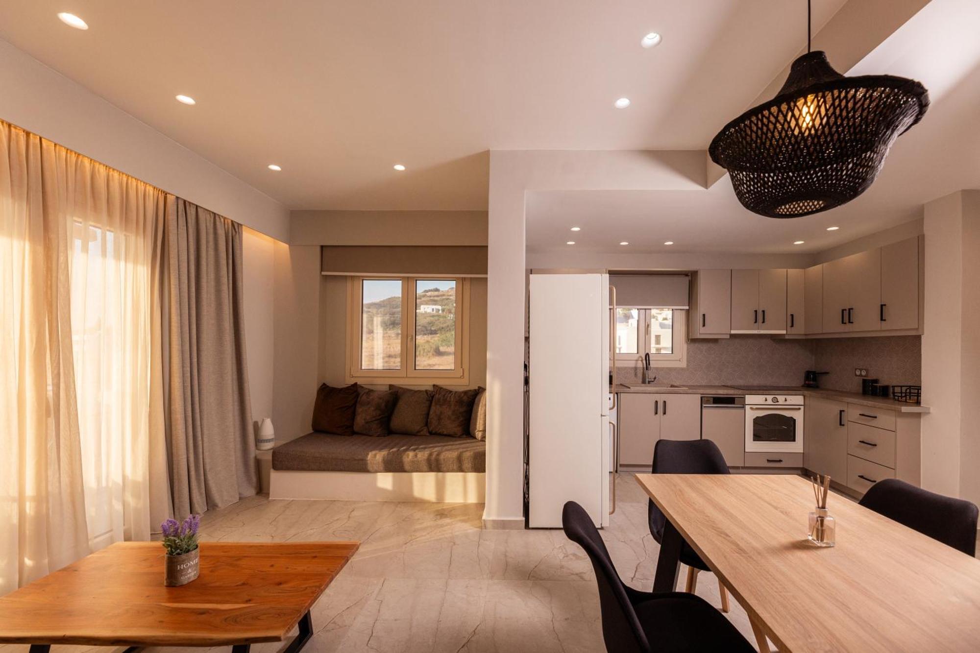 מיקרי ויגלה Villa Finest -Seaside Villa With Private Swimming Pool- מראה חיצוני תמונה